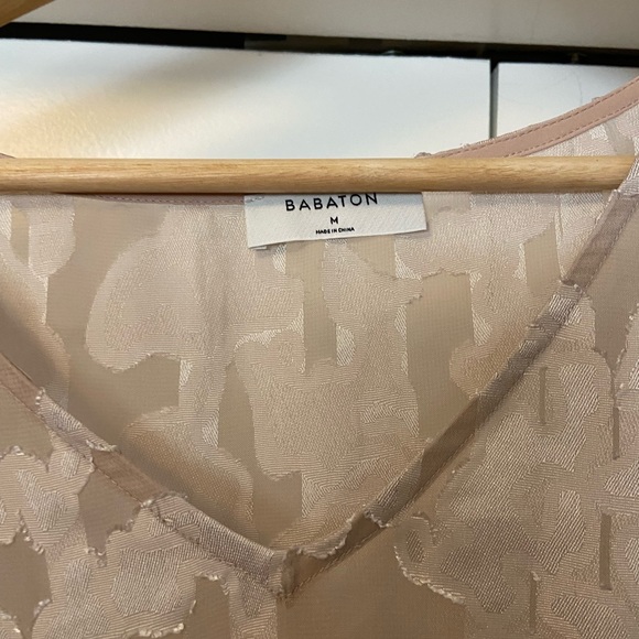 Aritzia | Babaton Randy Blouse - Picture 2 of 7